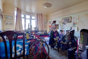 Lounge/Diner- click for photo gallery